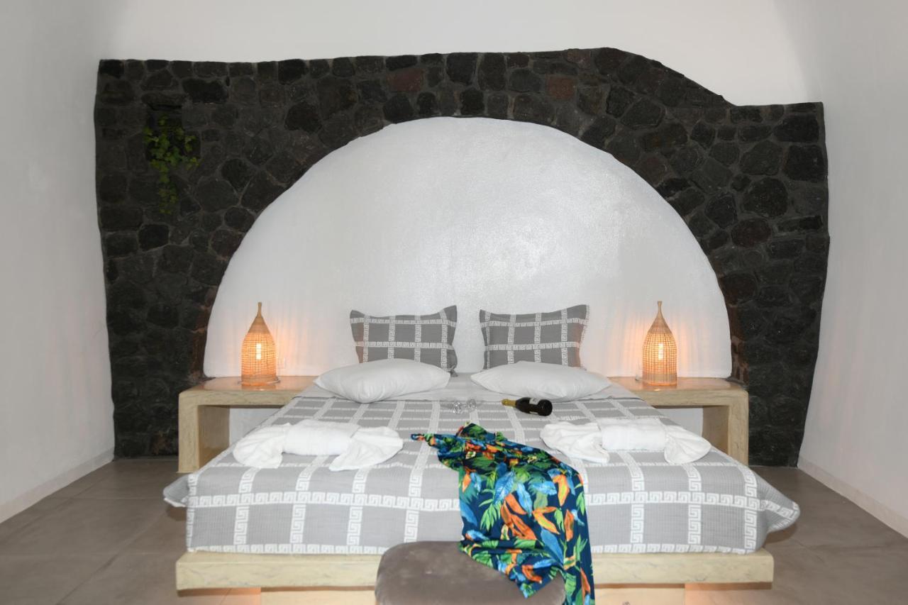 Luxe Efis Home Sea View 4 Villas & 4 Prive Jacuzzi Imerovigli  Exterior photo